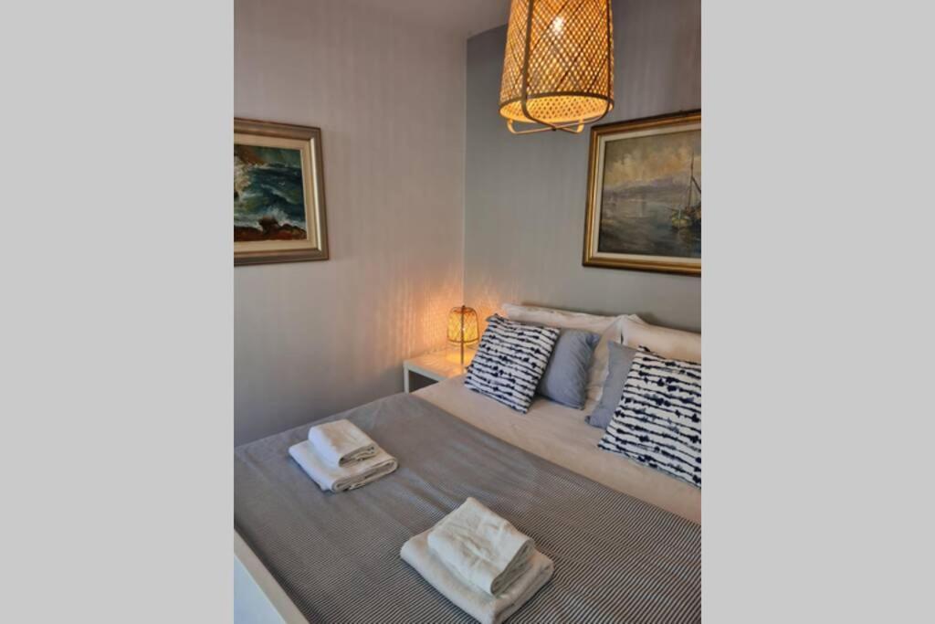 Studio Apartment Marella Віс Екстер'єр фото